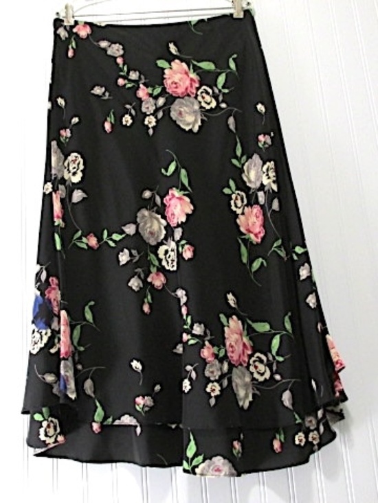 Ralph Lauren Dresses & Skirts - Ralph Lauren Black Floral Silk Full Tiered Midi Skirt, Size 12